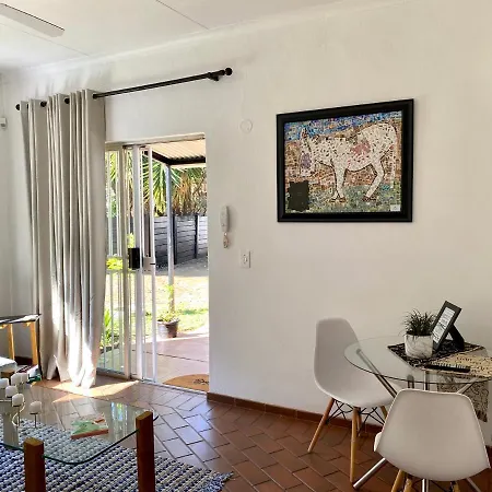 The White House Apartment Hartbeespoort Exterior photo